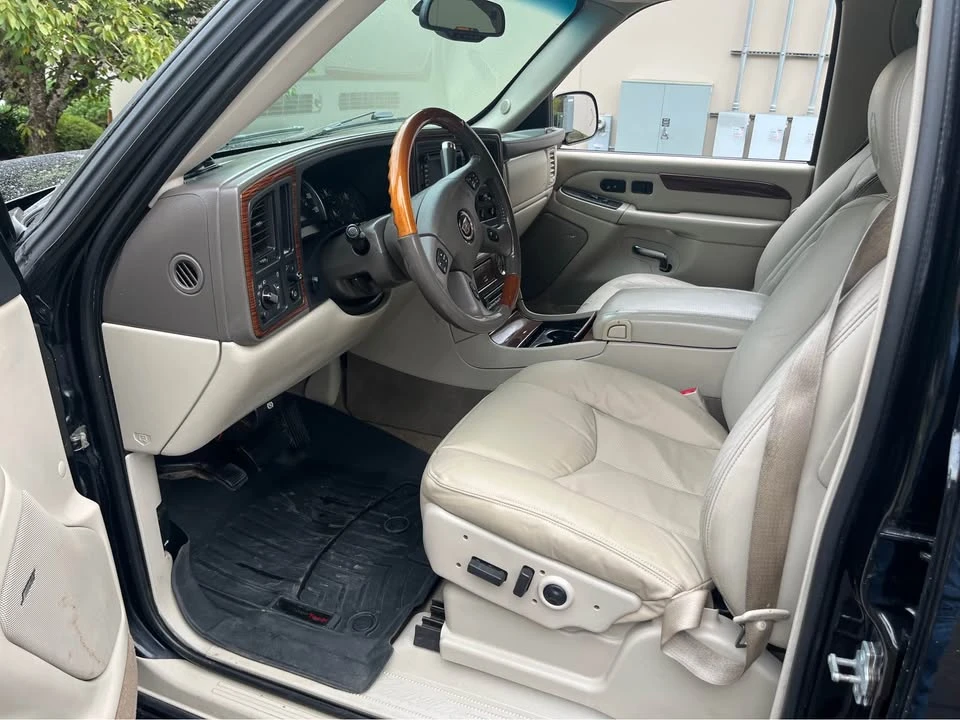 2007 Cadillac Escalade & EXT 3rd Gen - Image 7 of 14