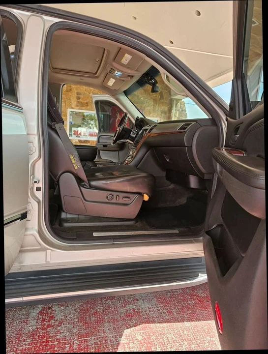 2007 Cadillac Escalade & EXT 3rd Gen - Image 19 of 19