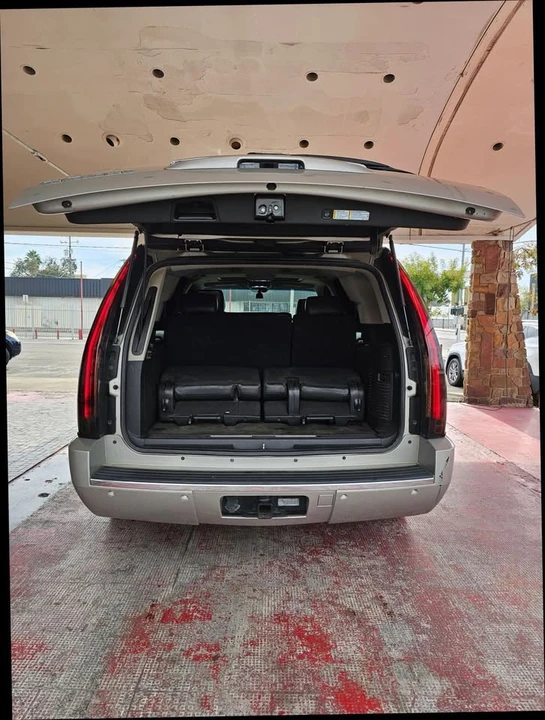 2007 Cadillac Escalade & EXT 3rd Gen - Image 7 of 19