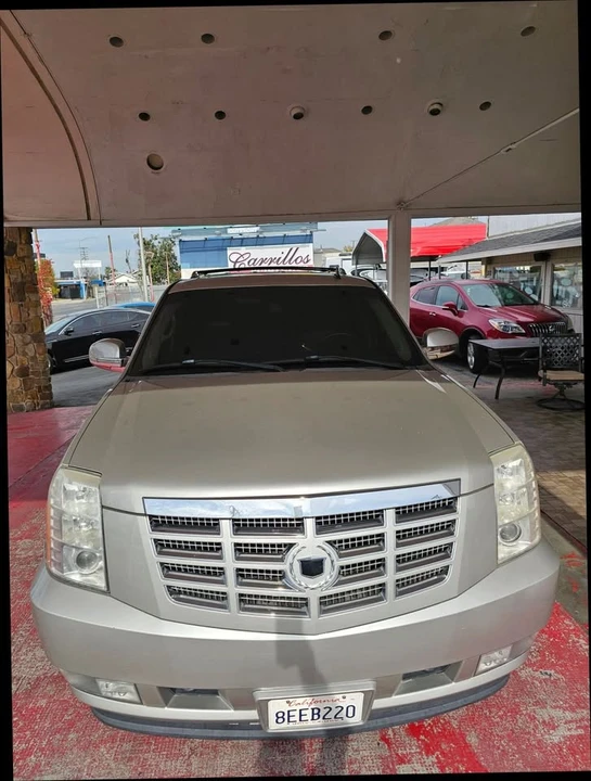 2007 Cadillac Escalade & EXT 3rd Gen - Image 3 of 19