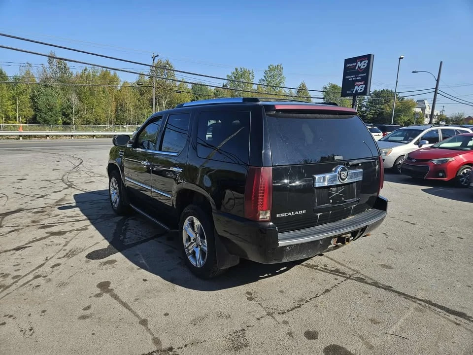 2007 Cadillac Escalade & EXT 3rd Gen - Image 3 of 14