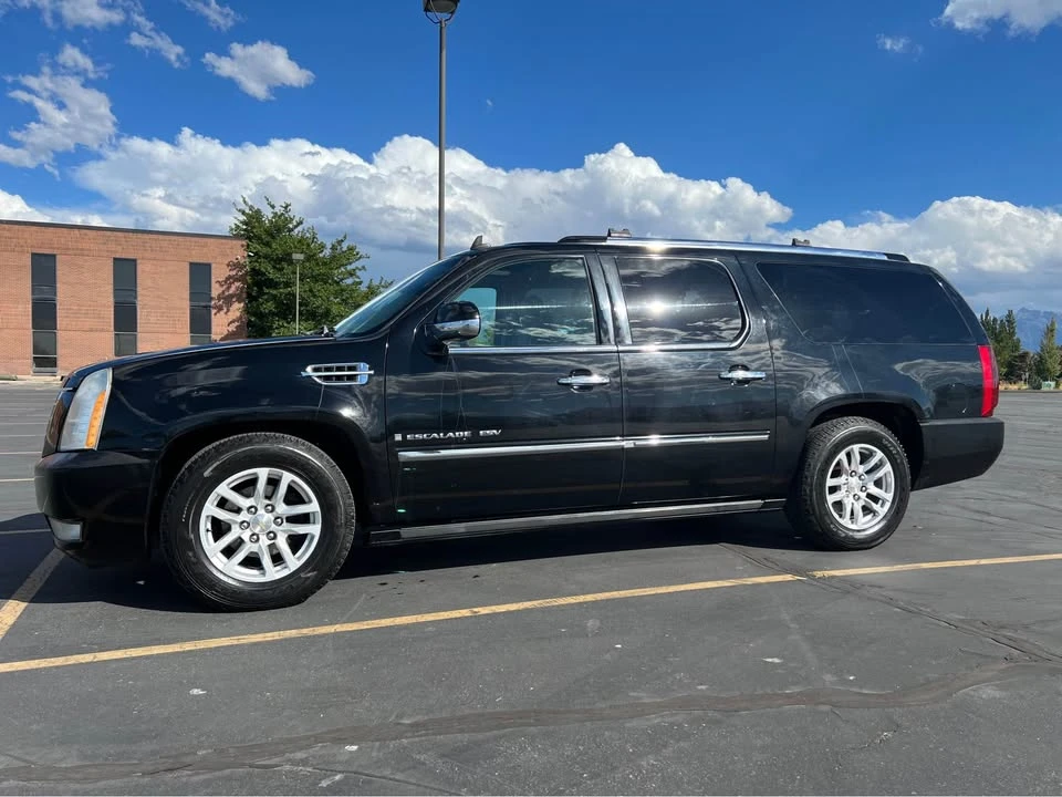 2007 Cadillac Escalade & EXT 3rd Gen - Image 5 of 13