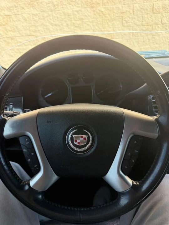2007 Cadillac Escalade & EXT 3rd Gen - Image 7 of 12