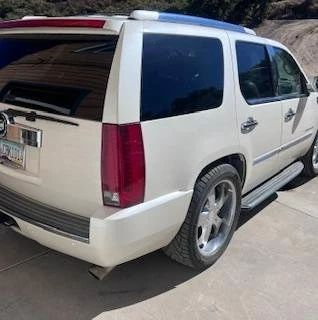 2007 Cadillac Escalade & EXT 3rd Gen - Image 3 of 5