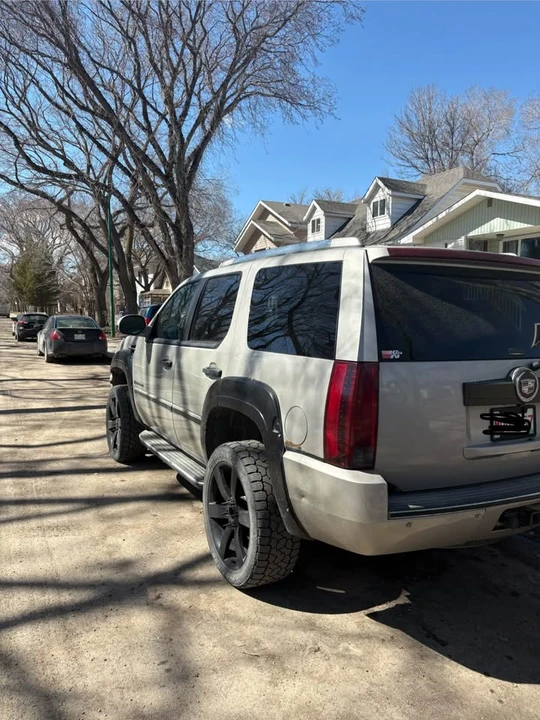 2007 Cadillac Escalade & EXT 3rd Gen - Image 4 of 7