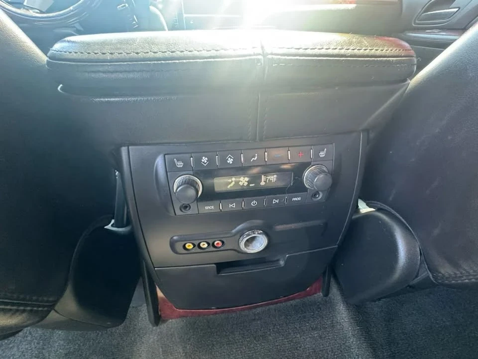 2007 Cadillac Escalade & EXT 3rd Gen - Image 12 of 13