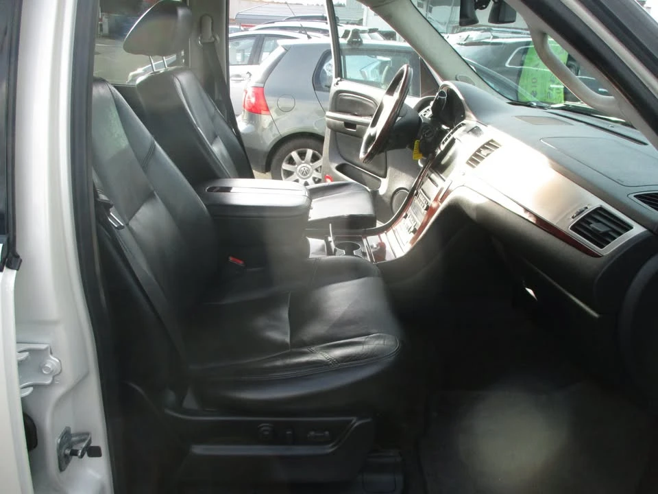 2007 Cadillac Escalade & EXT 3rd Gen - Image 15 of 16