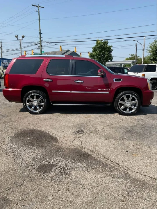 2007 Cadillac Escalade & EXT 3rd Gen - Image 4 of 19