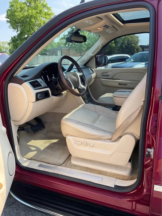 2007 Cadillac Escalade & EXT 3rd Gen - Image 7 of 19