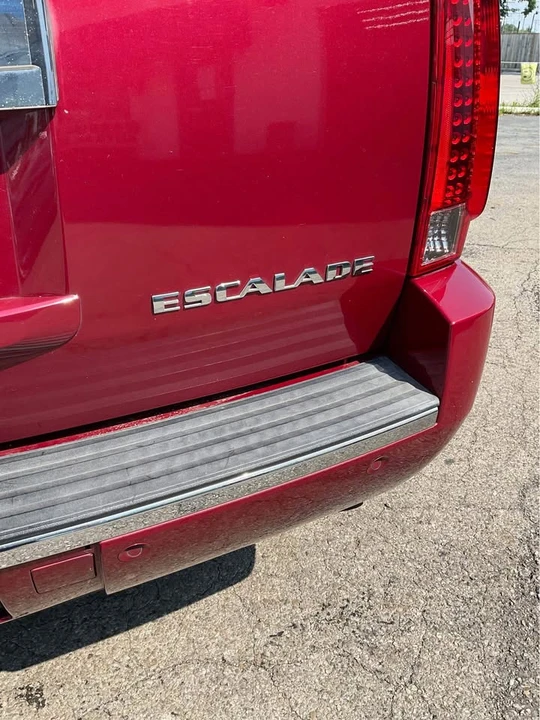 2007 Cadillac Escalade & EXT 3rd Gen - Image 17 of 19
