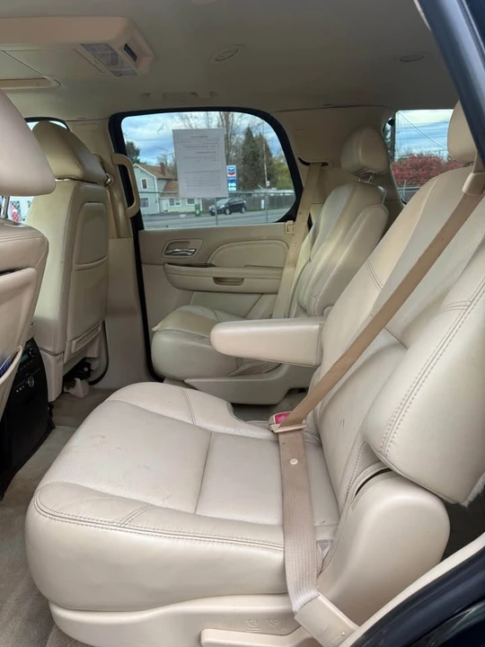 2007 Cadillac Escalade & EXT 3rd Gen - Image 15 of 17