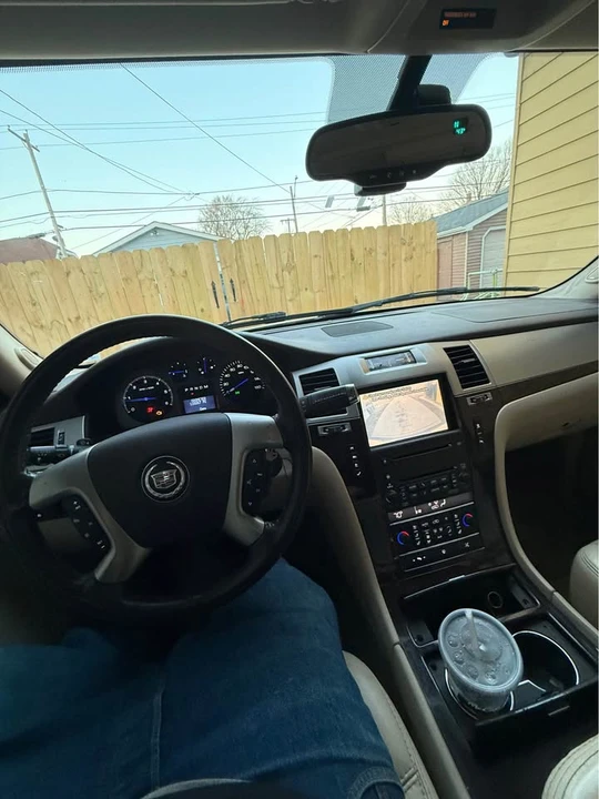 2007 Cadillac Escalade & EXT 3rd Gen - Image 17 of 20