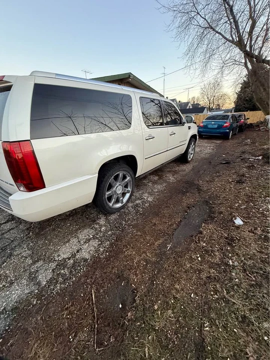 2007 Cadillac Escalade & EXT 3rd Gen - Image 4 of 20