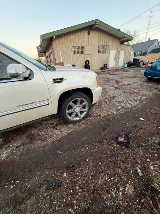 2007 Cadillac Escalade & EXT 3rd Gen - Image 7 of 20