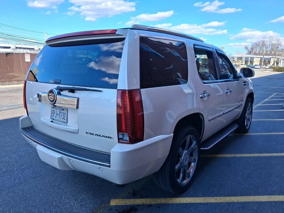 2007 Cadillac Escalade & EXT 3rd Gen - Image 7 of 20