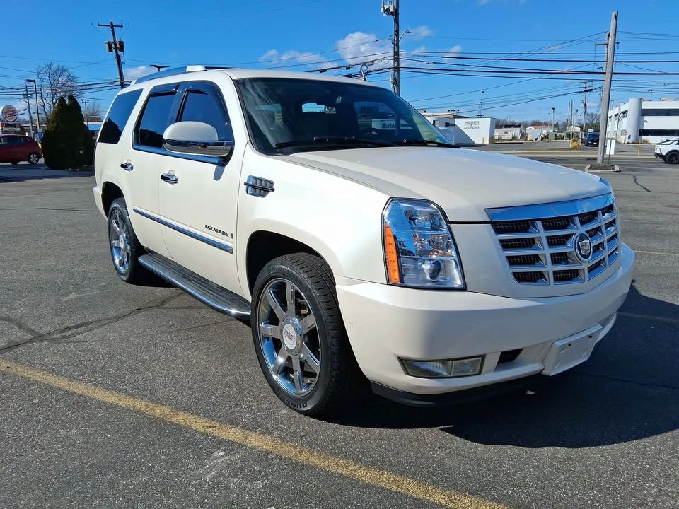 2007 Cadillac Escalade & EXT 3rd Gen - Image 3 of 20