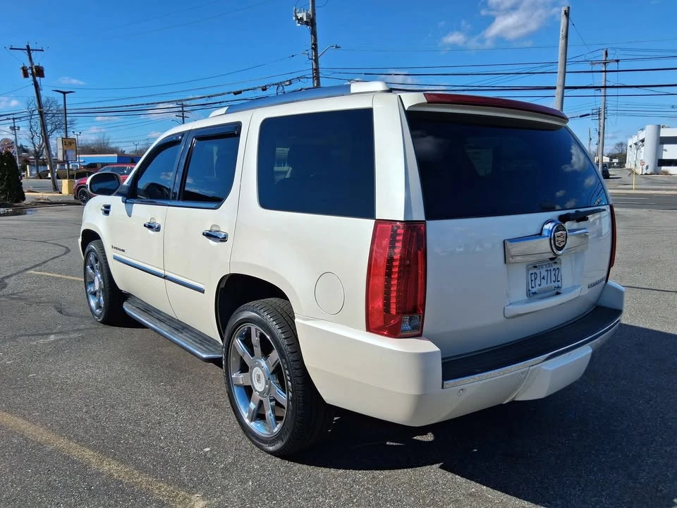 2007 Cadillac Escalade & EXT 3rd Gen - Image 6 of 20