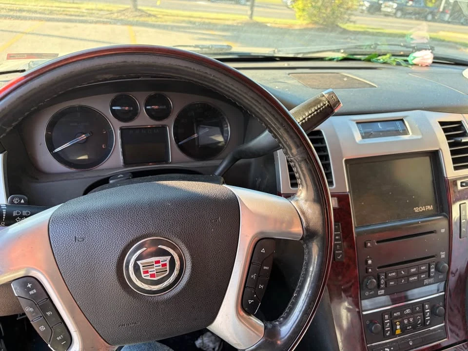 2007 Cadillac Escalade & EXT 3rd Gen - Image 5 of 5
