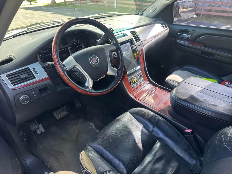 2007 Cadillac Escalade & EXT 3rd Gen - Image 15 of 15