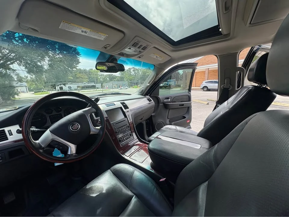 2007 Cadillac Escalade & EXT 3rd Gen - Image 14 of 17