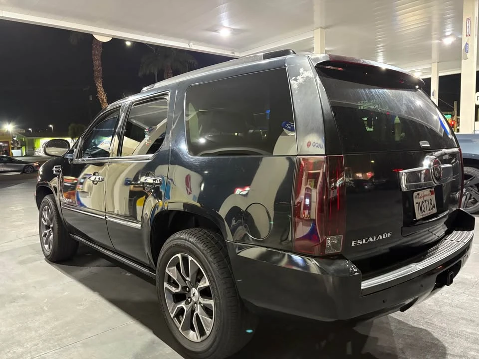 2007 Cadillac Escalade & EXT 3rd Gen - Image 4 of 10