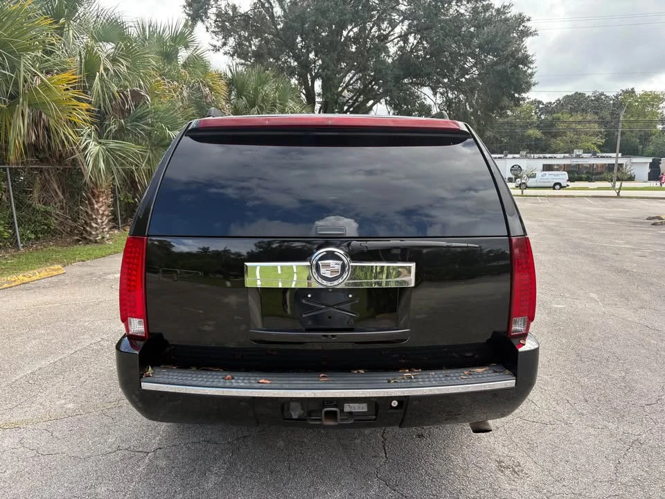 2007 Cadillac Escalade & EXT 3rd Gen - Image 8 of 17