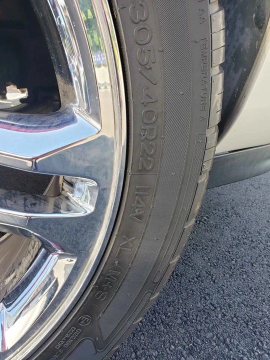 2007 Cadillac Escalade & EXT 3rd Gen - Image 3 of 5