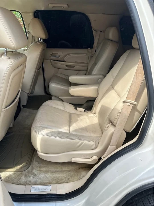 2007 Cadillac Escalade & EXT 3rd Gen - Image 14 of 16