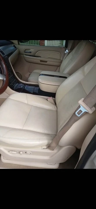 2007 Cadillac Escalade & EXT 3rd Gen - Image 8 of 9