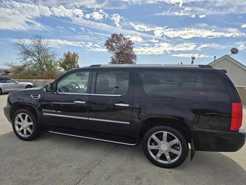 2007 Cadillac Escalade & EXT 3rd Gen - Image 18 of 19