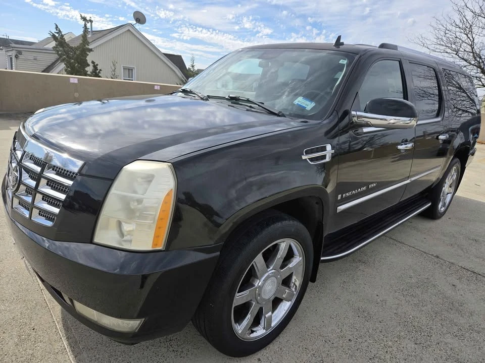 2007 Cadillac Escalade & EXT 3rd Gen - Image 7 of 19