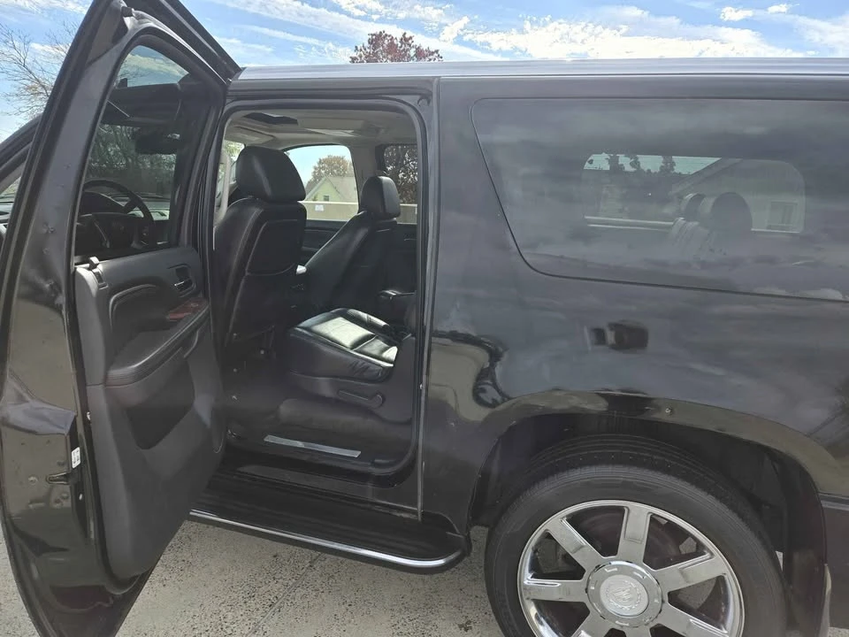 2007 Cadillac Escalade & EXT 3rd Gen - Image 8 of 19