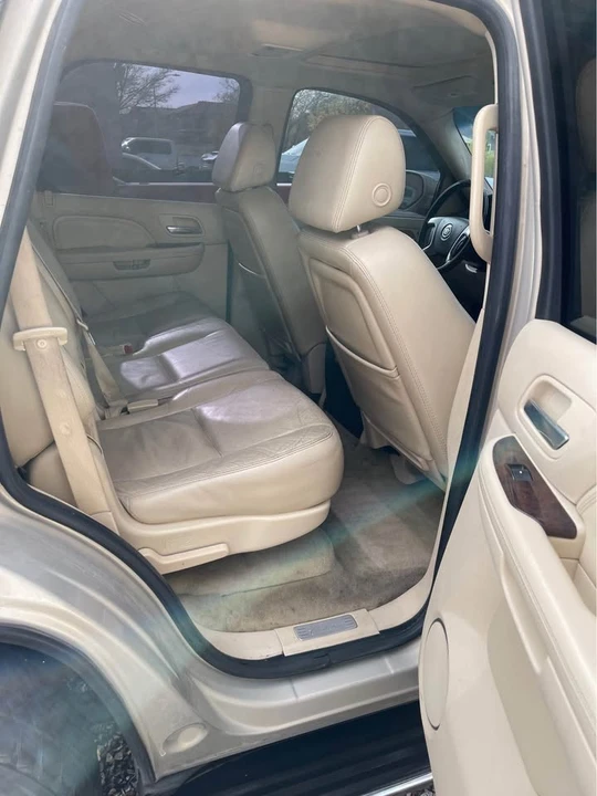 2007 Cadillac Escalade & EXT 3rd Gen - Image 9 of 9