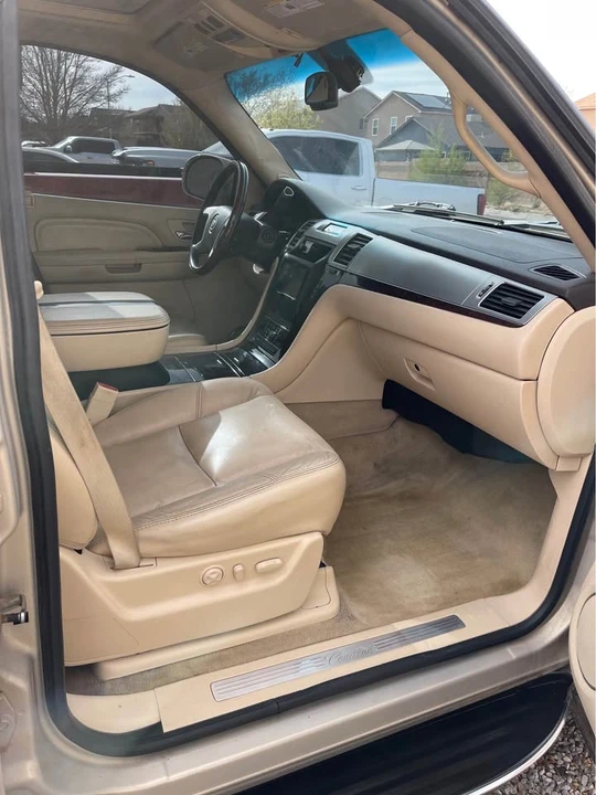 2007 Cadillac Escalade & EXT 3rd Gen - Image 7 of 9