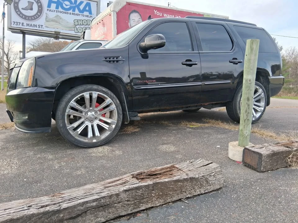 2007 Cadillac Escalade & EXT 3rd Gen - Image 5 of 6