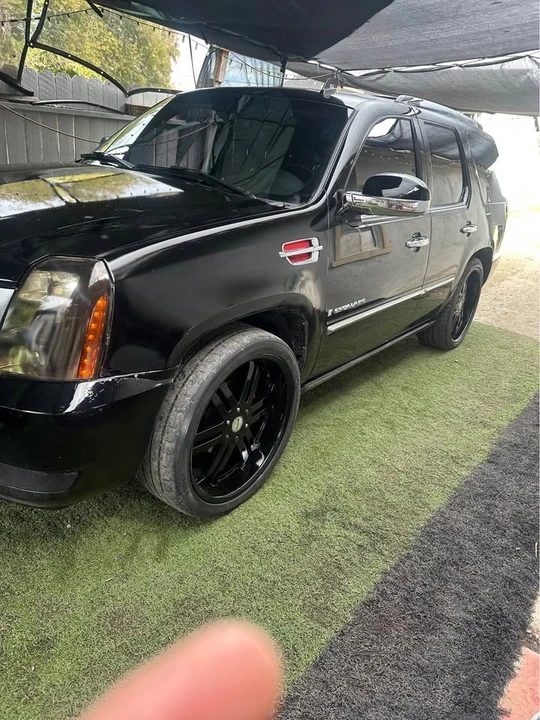 2007 Cadillac Escalade & EXT 3rd Gen - Image 6 of 7