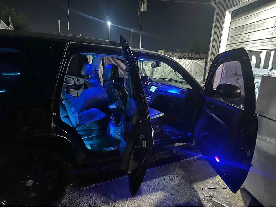 2007 Cadillac Escalade & EXT 3rd Gen - Image 4 of 7