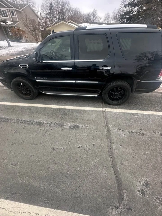 2007 Cadillac Escalade & EXT 3rd Gen - Image 2 of 4