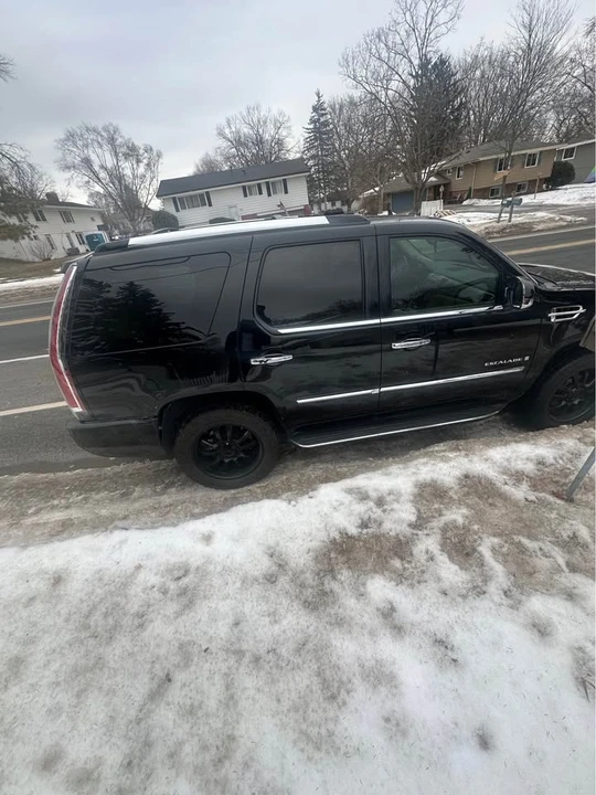 2007 Cadillac Escalade & EXT 3rd Gen - Image 3 of 4