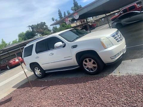 2007 Cadillac Escalade & EXT 3rd Gen - Image 2 of 6