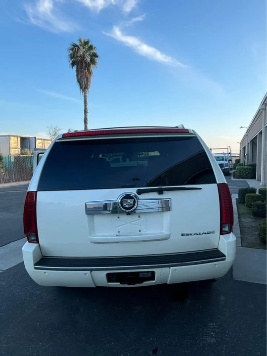2007 Cadillac Escalade & EXT 3rd Gen - Image 15 of 16