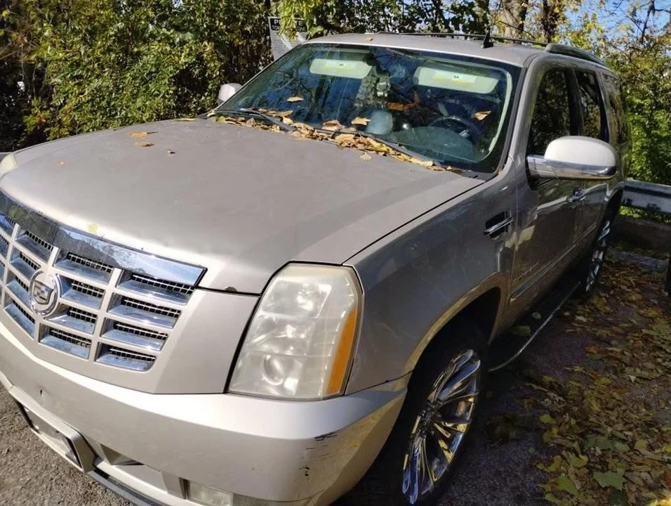 2007 Cadillac Escalade & EXT 3rd Gen - Image 3 of 3