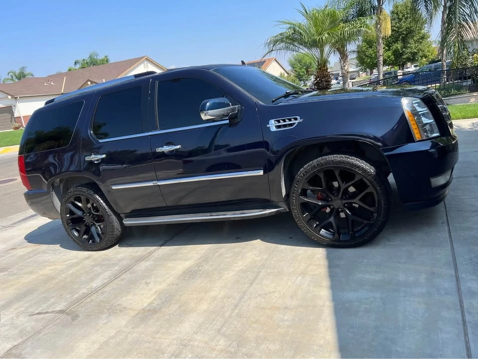 2007 Cadillac Escalade & EXT 3rd Gen - Image 3 of 8