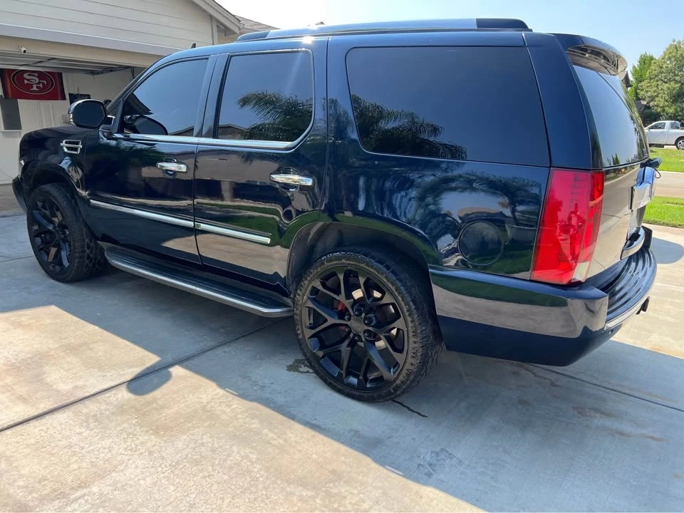 2007 Cadillac Escalade & EXT 3rd Gen - Image 2 of 8