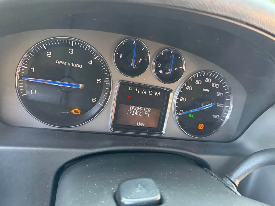 2007 Cadillac Escalade & EXT 3rd Gen - Image 7 of 13