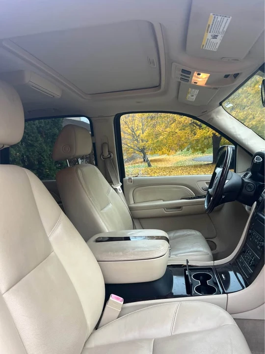 2007 Cadillac Escalade & EXT 3rd Gen - Image 4 of 7
