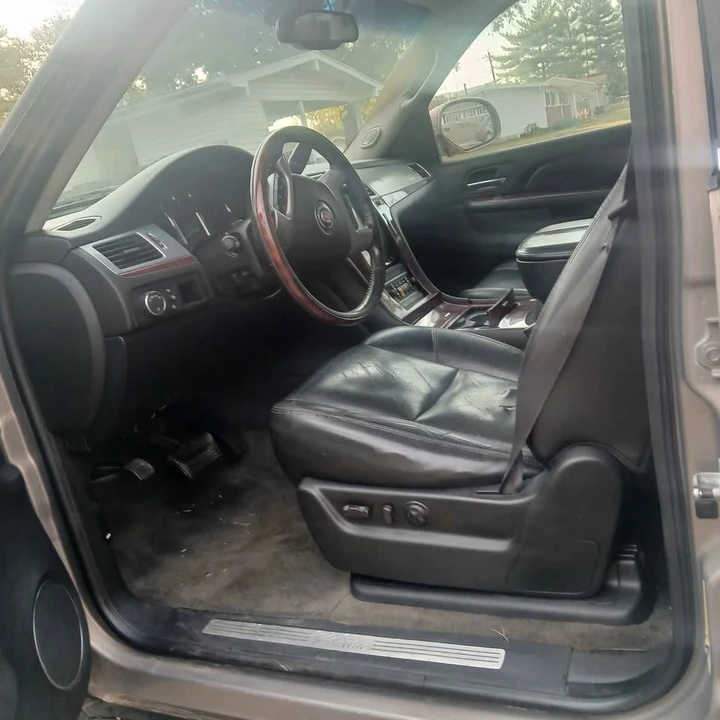 2007 Cadillac Escalade & EXT 3rd Gen - Image 4 of 4