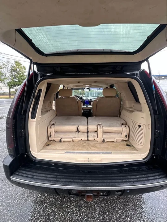 2007 Cadillac Escalade & EXT 3rd Gen - Image 18 of 20