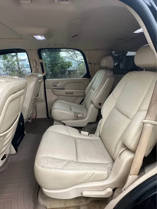 2007 Cadillac Escalade & EXT 3rd Gen - Image 13 of 20