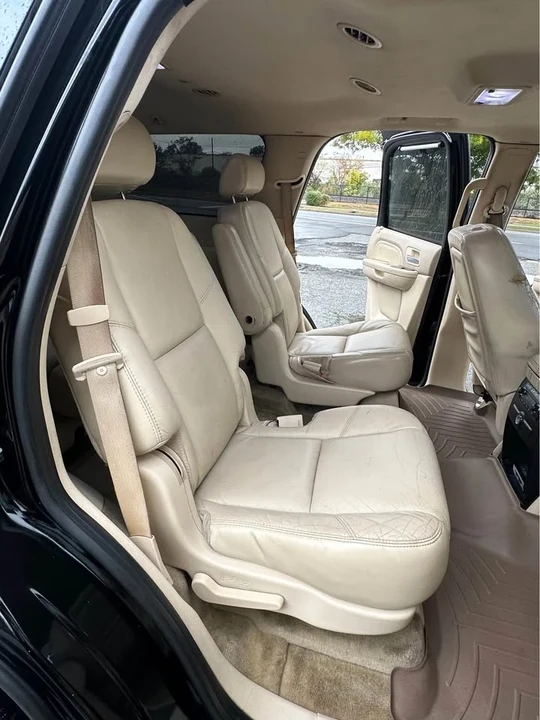 2007 Cadillac Escalade & EXT 3rd Gen - Image 15 of 20